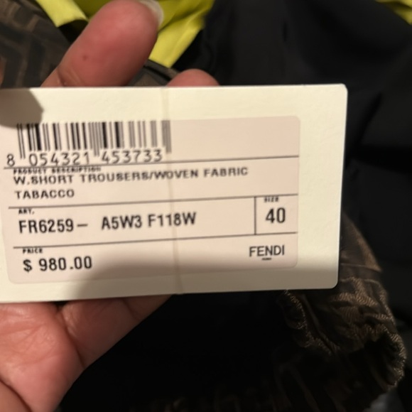 Fendi Shorts - Picture 6 of 6